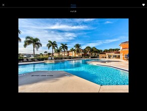 10102 Via Colomba Circle in Ft. Myers, FL - Foto de edificio - Building Photo