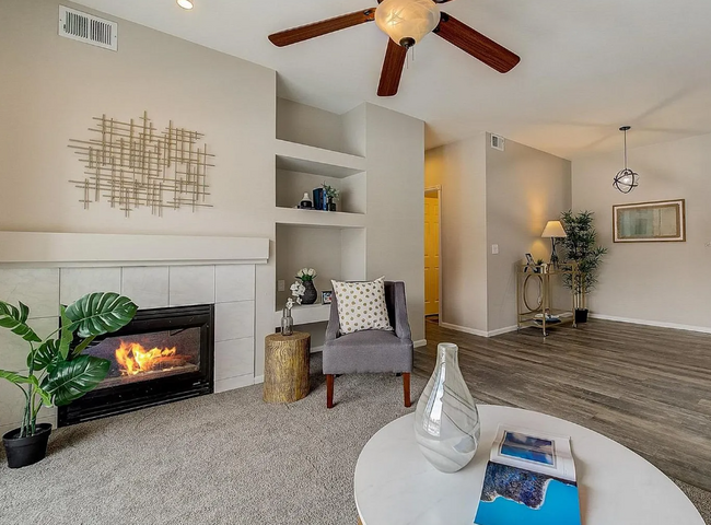 10784 W 63rd Pl, Unit 204