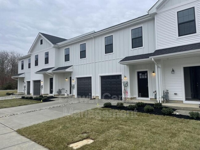 property at 385 N Tuckahoe Rd