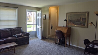 713-713 Fairbanks St in Ashland, OH - Building Photo - Building Photo