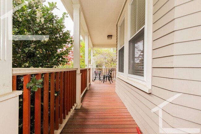 property at 85 Surrey St