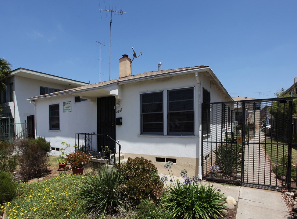 4365 Oregon St in San Diego, CA - Building Photo