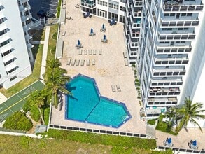 3700 Galt Ocean Dr in Fort Lauderdale, FL - Foto de edificio - Building Photo