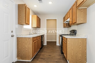 1451 Pine Haskell Dr in Benton, AR - Foto de edificio - Building Photo