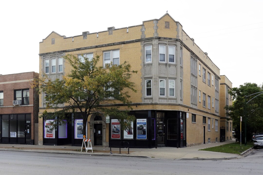 3533-3535 W Fullerton Ave in Chicago, IL - Building Photo