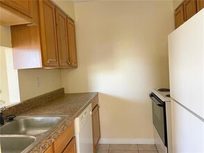 213 Rosebud St in Metairie, LA - Building Photo - Building Photo