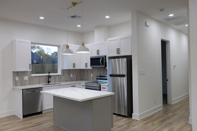 3907 Maggie St in Houston, TX - Building Photo - Building Photo