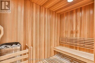 70 Annie Craig Dr in Toronto, ON - Building Photo - Building Photo