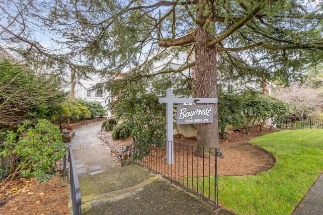 property at 15010 Roper Ave