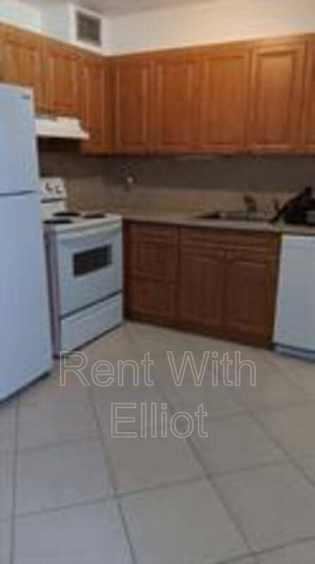 property at 4169 SW 67th Ave