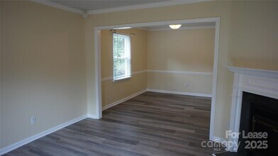 8306 Summerglen Cir in Charlotte, NC - Building Photo - Building Photo