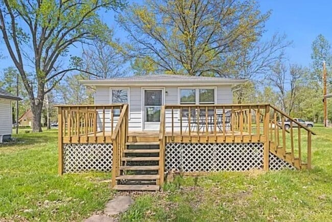 property at 8007 E 256th St