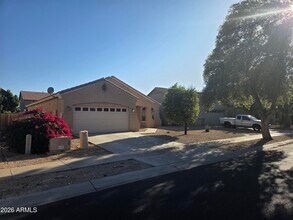 14195 W Hearn Rd in Surprise, AZ - Building Photo - Building Photo