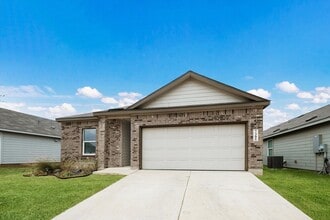 7305 Green Sapphire in San Antonio, TX - Building Photo - Building Photo