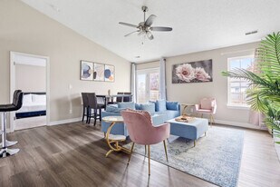 9791 Stonewall Ln in Avon, IN - Building Photo