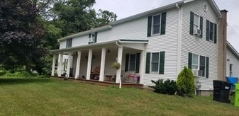 1047 Fyler Rd in Kirkville, NY - Building Photo