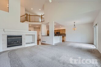 8566 S Lewis Way in Littleton, CO - Building Photo - Building Photo