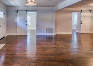 1004 NW 32nd St in Oklahoma City, OK - Foto de edificio - Building Photo