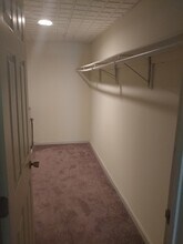 69 Trinity Place in Albany, NY - Foto de edificio - Interior Photo