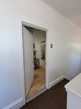 2102 Lafayette Ave, Unit D in St. Louis, MO - Building Photo - Building Photo