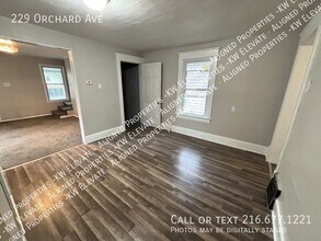 229 Orchard Ave in Cuyahoga Falls, OH - Building Photo - Building Photo