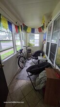 2655 California St NE in Minneapolis, MN - Building Photo - Building Photo