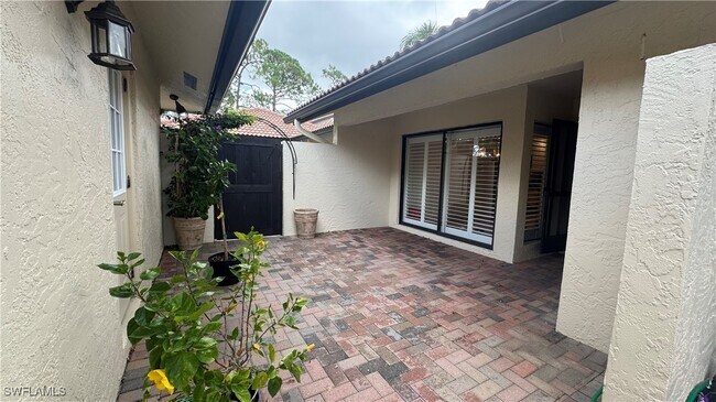 property at 640 Augusta Blvd