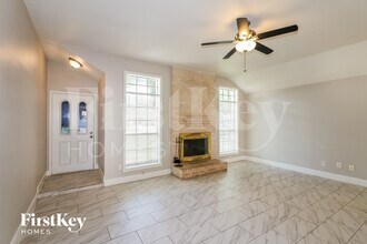 15422 Pebble Lake Dr in Houston, TX - Building Photo - Building Photo