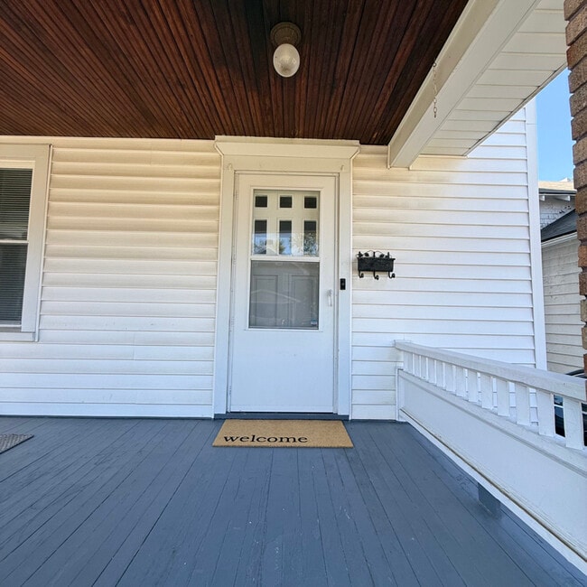1804 Storrs Ave in Utica, NY - Building Photo - Building Photo