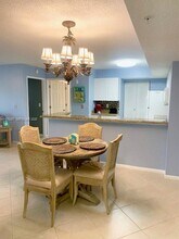 260 Village Blvd in Tequesta, FL - Building Photo - Building Photo