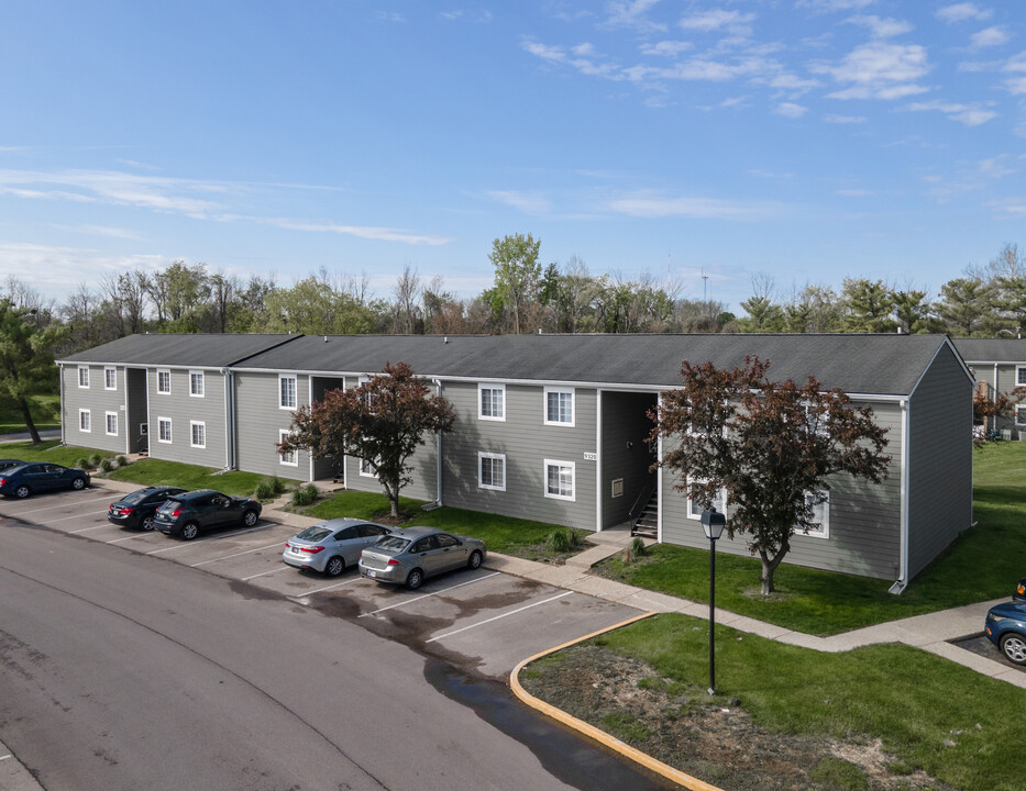 Pickwick Farms Apartments in Indianapolis, IN - Foto de edificio