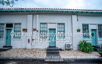 1700 Park St N, Unit 24 in St. Petersburg, FL - Foto de edificio - Building Photo