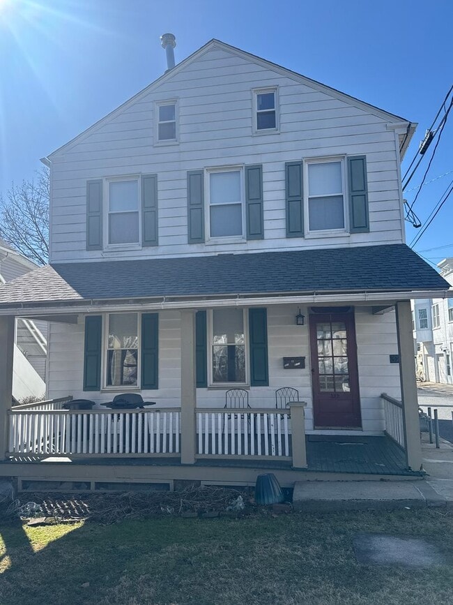 322 E Broad St in Bethlehem, PA - Building Photo - Building Photo