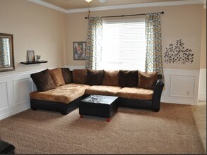 285 S 810 W in Pleasant Grove, UT - Foto de edificio - Building Photo