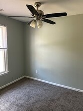 2111 Rolling Ridge Dr in Jacksonville, NC - Building Photo - Building Photo