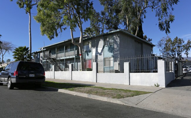 Mt. Sierra Apartments in San Bernardino, CA - Building Photo - Building Photo