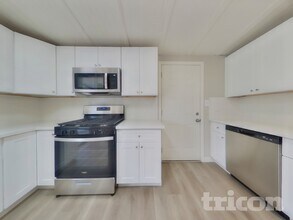 751 Beardsley Dr in West Sacramento, CA - Building Photo - Building Photo