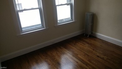 117 Burget Ave-Unit -# 1 in Medford, MA - Building Photo - Building Photo