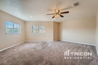 1327 Sundance Fall in San Antonio, TX - Building Photo - Building Photo