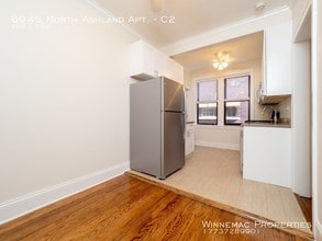 6945 N Ashland Ave in Chicago, IL - Building Photo - Building Photo