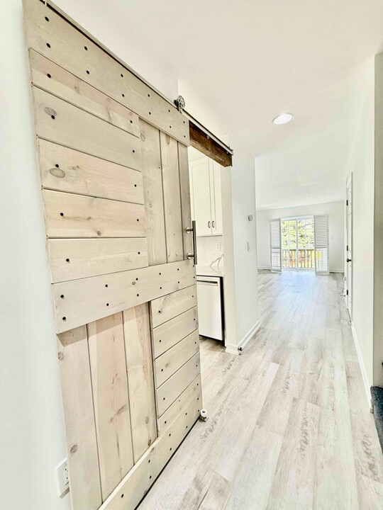 32 N Moger Ave in Mt Kisco, NY - Building Photo