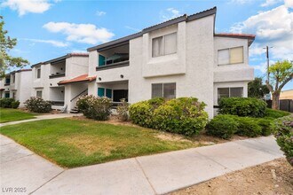 1455 E Katie Ave in Las Vegas, NV - Foto de edificio - Building Photo