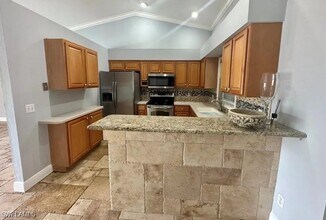 2358 River Reach Dr in Naples, FL - Building Photo - Building Photo