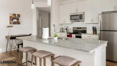 11122 Hambright Jct Dr, Unit C310 in Huntersville, NC - Building Photo - Building Photo