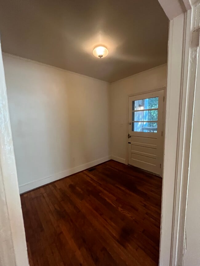 295 Sycamore Dr, Unit 1 in Athens, GA - Building Photo - Building Photo