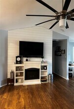 117 Yucca House Dr in Pflugerville, TX - Foto de edificio - Building Photo