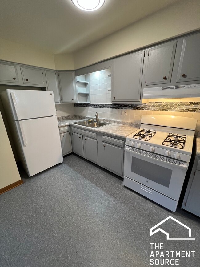 328 Marengo Ave in Forest Park, IL - Foto de edificio - Building Photo