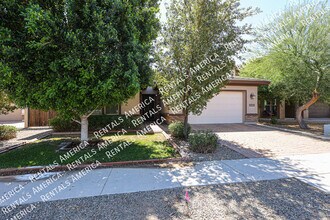 3933 E San Carlos Pl in Chandler, AZ - Building Photo - Building Photo
