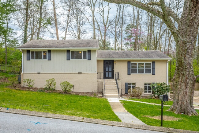 property at 311 Oakmont Ln