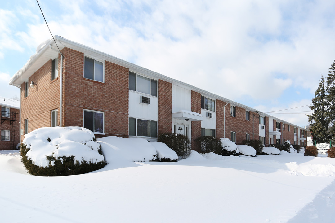 Parkridge Manor Apartments in Rochester, NY - Building Photo